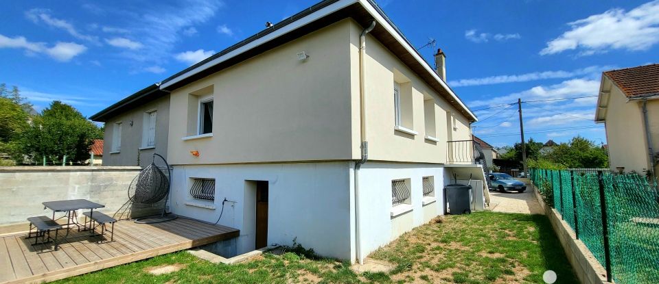 Maison 4 pièces de 87 m² à Châtellerault (86100)