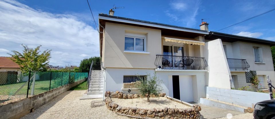 Maison 4 pièces de 87 m² à Châtellerault (86100)