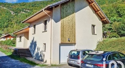 Maison 5 pièces de 103 m² à Val de Chaise (74210)