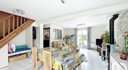 Maison 5 pièces de 100 m² à Tournan-en-Brie (77220)