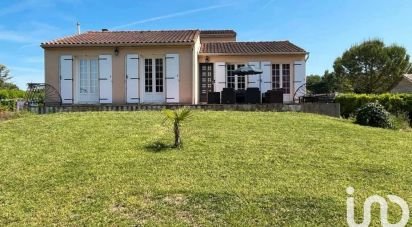 Traditional house 5 rooms of 178 m² in Blanzac-lès-Matha (17160)