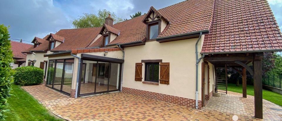 Longere 6 rooms of 335 m² in Villeselve (60640)