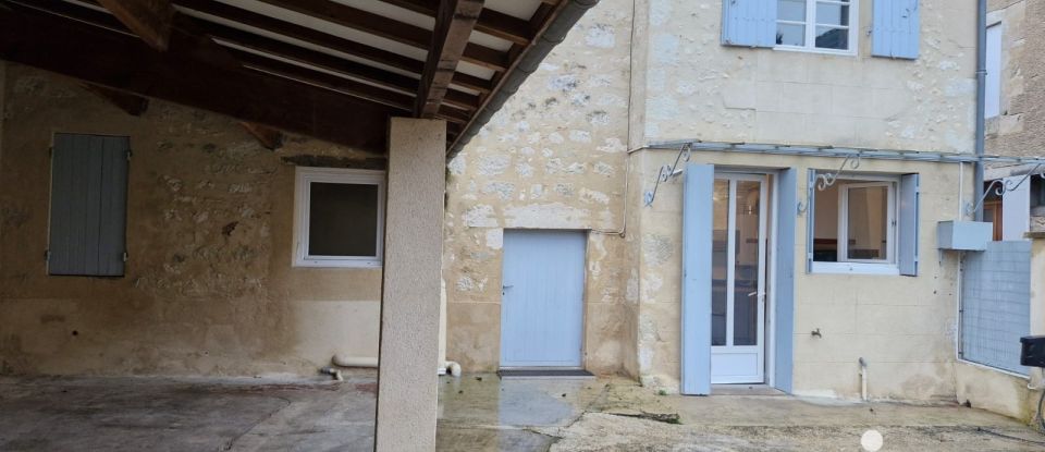 Town house 7 rooms of 135 m² in Vélines (24230)