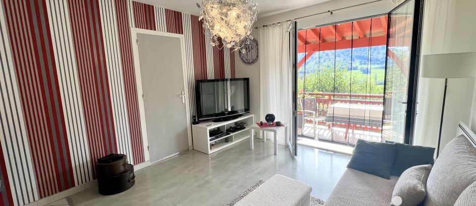 Maison 6 pièces de 158 m² à Larceveau-Arros-Cibits (64120)