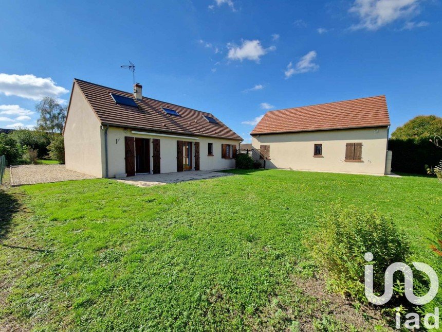 Maison traditionnelle 6 pièces de 116 m² à Sully-sur-Loire (45600)