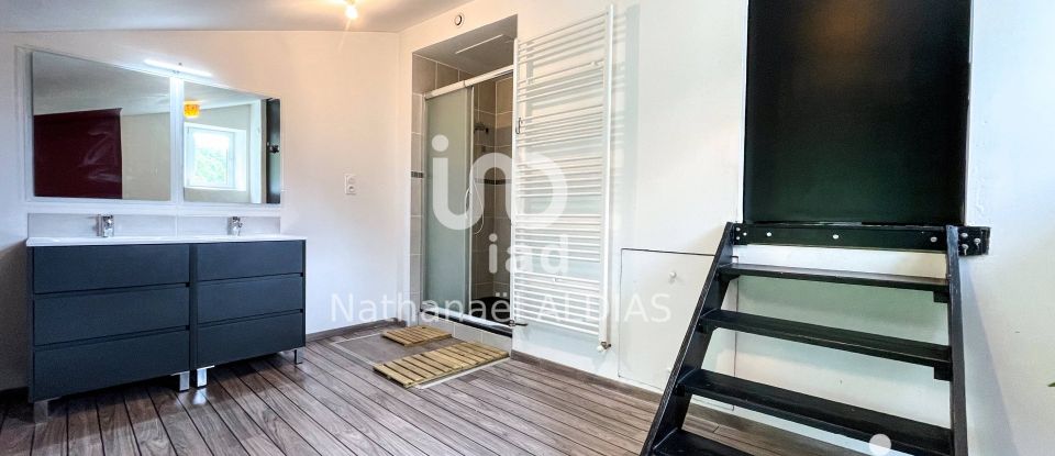 Maison 4 pièces de 67 m² à Saint-Affrique (12400)