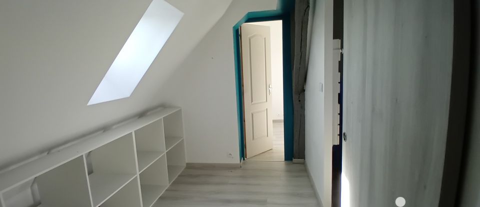 Maison 3 pièces de 81 m² à Houssay (41800)