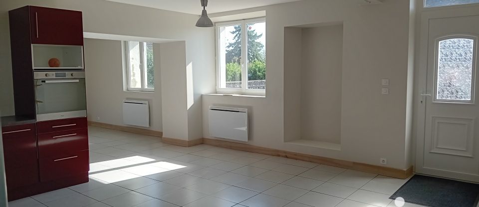 Maison 3 pièces de 81 m² à Houssay (41800)