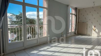 Apartment 3 rooms of 63 m² in Montluçon (03100)