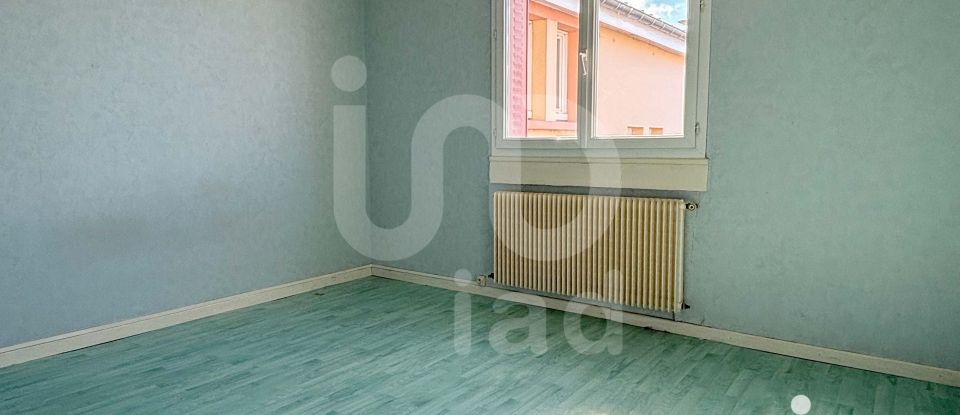 Apartment 3 rooms of 63 m² in Montluçon (03100)