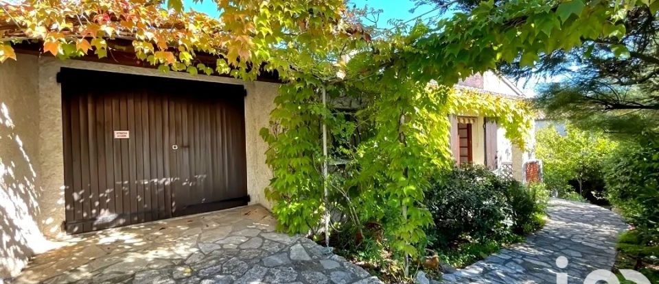 House 5 rooms of 116 m² in Manosque (04100)