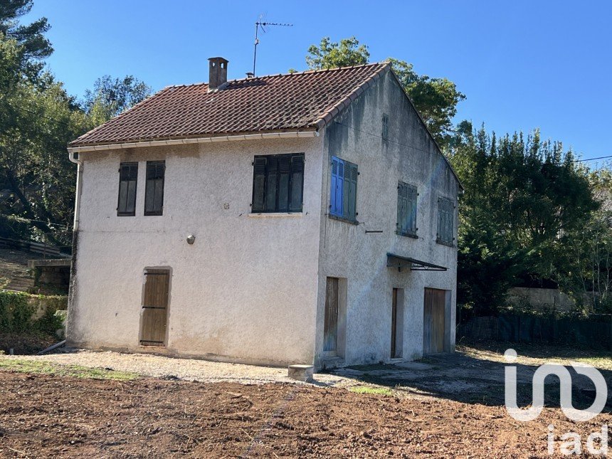 House 5 rooms of 97 m² in La Destrousse (13112)