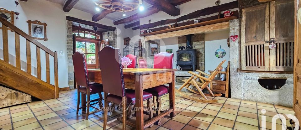 Traditional house 5 rooms of 96 m² in Sévérac d'Aveyron (12150)