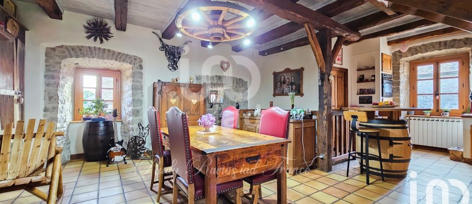 Traditional house 5 rooms of 96 m² in Sévérac d'Aveyron (12150)