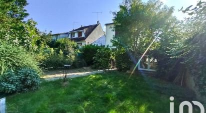 House 5 rooms of 128 m² in Montreuil (93100)