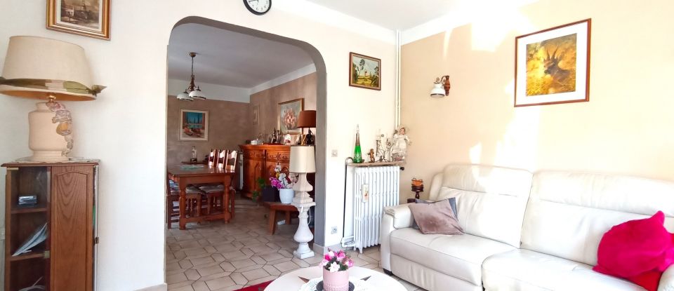 House 5 rooms of 128 m² in Montreuil (93100)