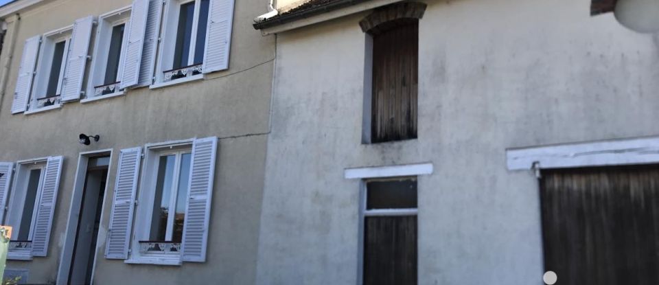 Maison traditionnelle 6 pièces de 155 m² à Samoreau (77210)