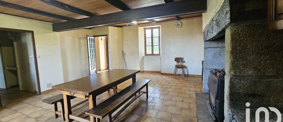 Maison 4 pièces de 95 m² à Labesserette (15120)