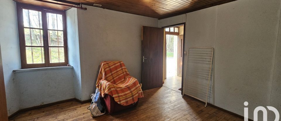 Maison 4 pièces de 95 m² à Labesserette (15120)