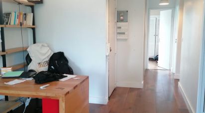 Appartement 3 pièces de 69 m² à Montreuil (93100)