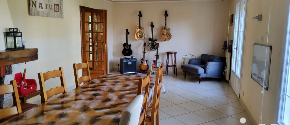 Traditional house 6 rooms of 160 m² in Cramant (51530)