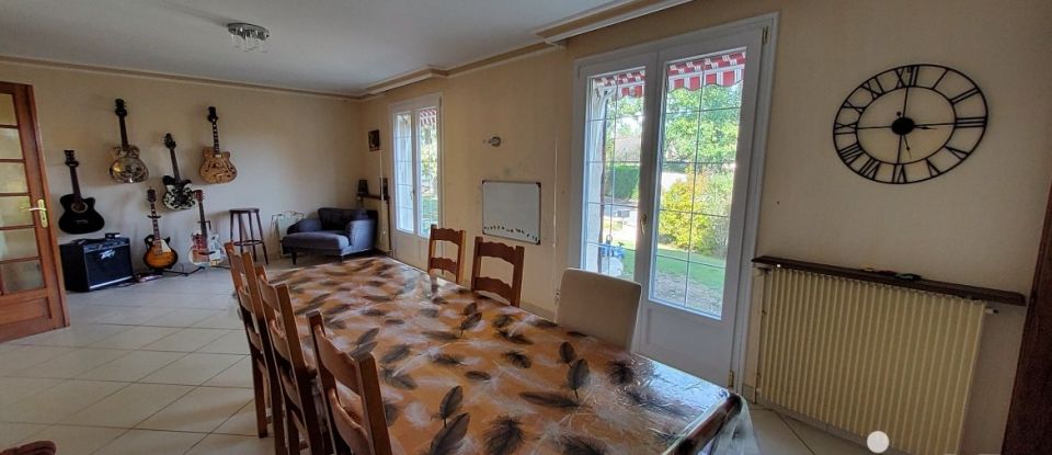 Traditional house 6 rooms of 160 m² in Cramant (51530)