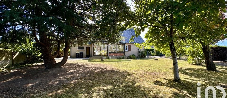 Maison traditionnelle 5 pièces de 105 m² à Le Lion-d'Angers (49220)