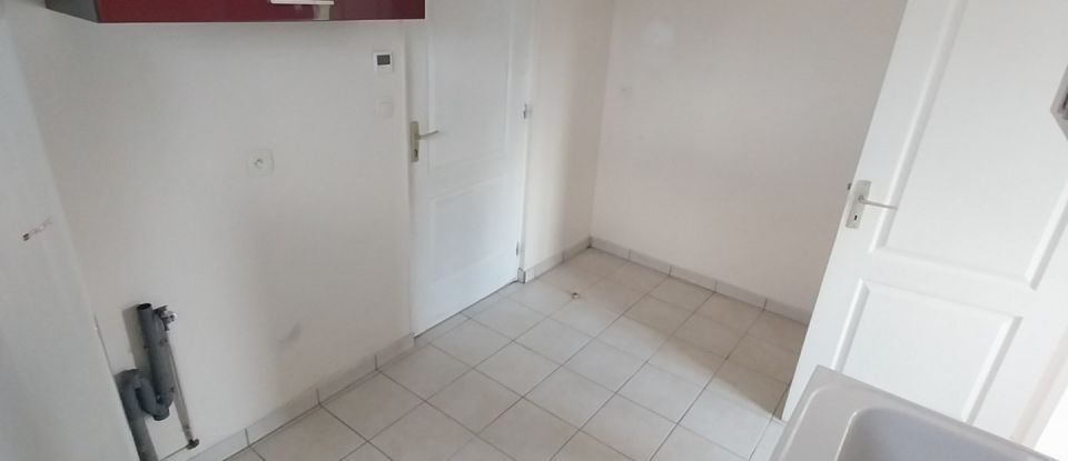 Maison 4 pièces de 90 m² à Sillars (86320)