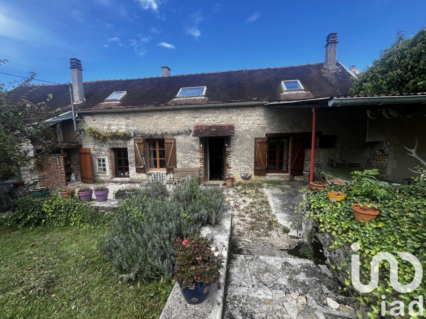 Country house 3 rooms of 110 m² in Chesley (10210)