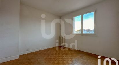 Apartment 3 rooms of 57 m² in Montluçon (03100)