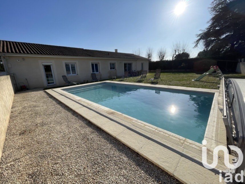 Maison 5 pièces de 931 m² à Bergerac (24100)