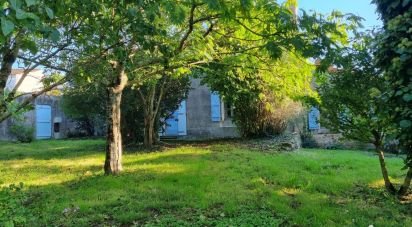 House 8 rooms of 276 m² in Saint-Martin-Lars-en-Sainte-Hermine (85210)