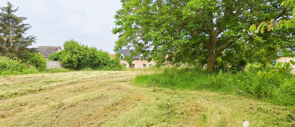 Land of 1,240 m² in Breuilpont (27640)