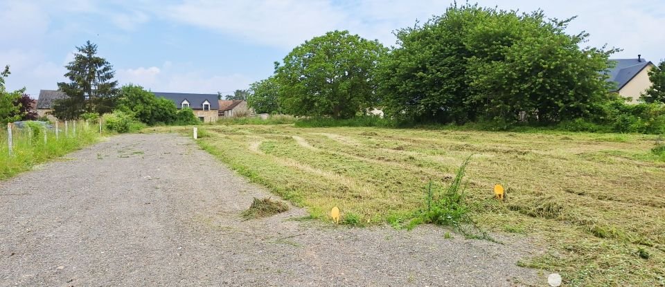 Land of 1,240 m² in Breuilpont (27640)