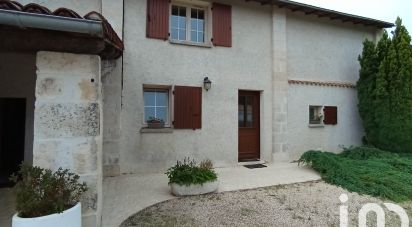 Village house 5 rooms of 170 m² in Sansais (79270)