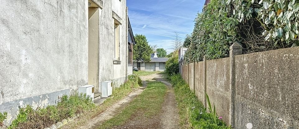 Maison traditionnelle 9 pièces de 151 m² à Quiberon (56170)