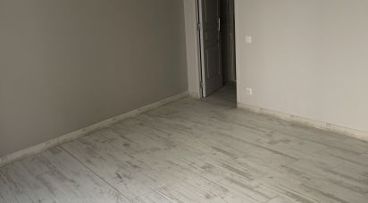 Maison 11 pièces de 145 m² à Saujon (17600)