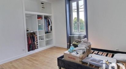 Maison 7 pièces de 211 m² à Binas (41240)