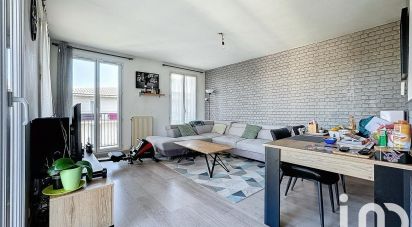 Apartment 3 rooms of 65 m² in Sainte-Geneviève-des-Bois (91700)