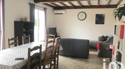 Maison 5 pièces de 96 m² à Galgon (33133)