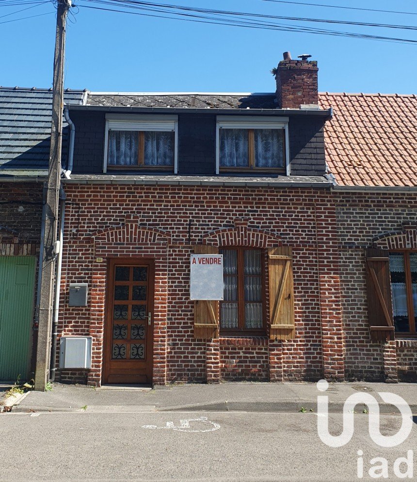 Maison traditionnelle 5 pièces de 65 m² à Doullens (80600)