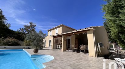 Traditional house 5 rooms of 145 m² in Vedène (84270)