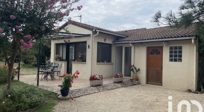 Traditional house 5 rooms of 74 m² in Vallon-Pont-d'Arc (07150)