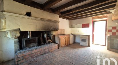 Village house 4 rooms of 92 m² in Saint-Martin-de-Sanzay (79290)