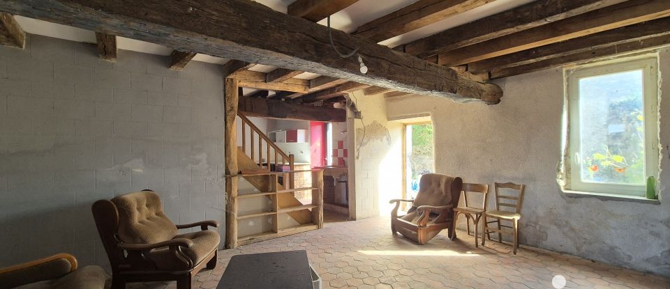 Village house 4 rooms of 92 m² in Saint-Martin-de-Sanzay (79290)