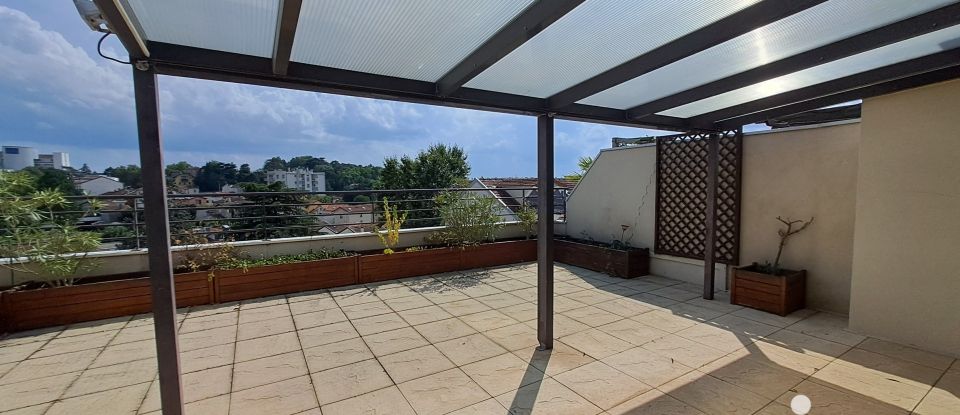 Duplex 5 rooms of 152 m² in Lyon (69003)