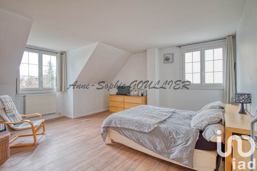 Maison 7 pièces de 145 m² à Andrésy (78570)