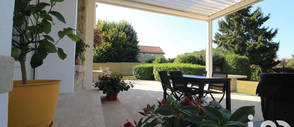 Mansion 6 rooms of 152 m² in Villers-Franqueux (51220)