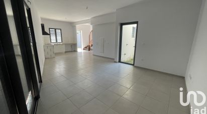 Duplex 4 rooms of 91 m² in Saint-Pierre (97410)