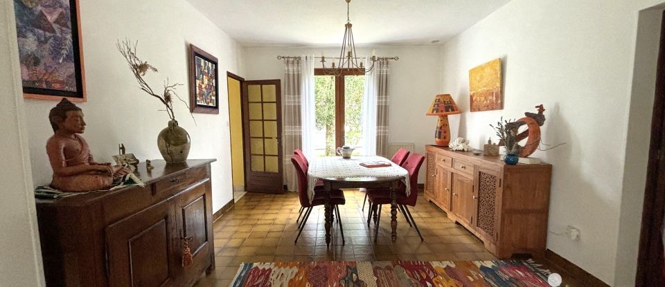 Traditional house 6 rooms of 155 m² in Marsac-sur-l'Isle (24430)